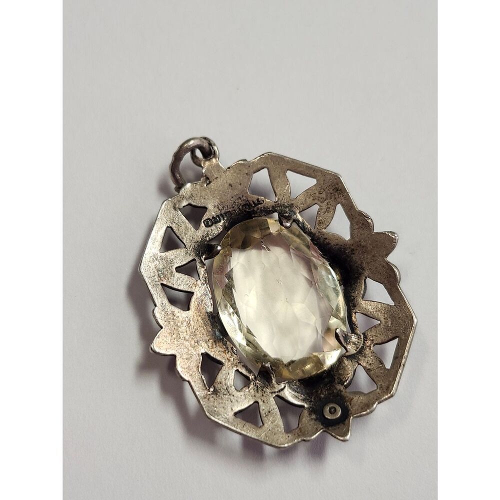 Sterling Silver Vintage Floral Frame Pendant with Citrine Gemstone - Picture 2 of 6